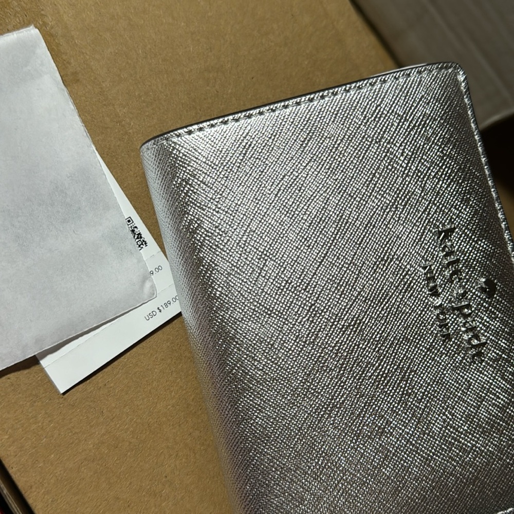 KATE SPADE WALLET - Picture 5 of 5